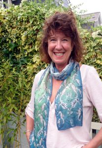 diana seahorse scarf